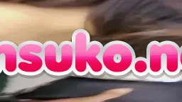【胸チラ】お買い物しているお姉さんが前かがみになった瞬間の乳首チラを盗撮した動画