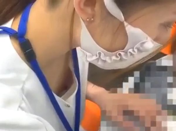 【盗撮動画】乳首アリ！ショップ店員や買い物中ギャルの美人さんの胸チラ隠し撮りしてきたら乳頭が映り込んでたので共有するｗｗｗｗｗｗ | 盗撮動画 | Ansuko.net