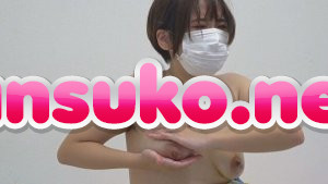 脇毛未処理なのが賛否両論なショート巨乳教信者垂涎の母乳促進セルフおっぱいマッサージ盗撮 – エロ漫画の「エロ達」