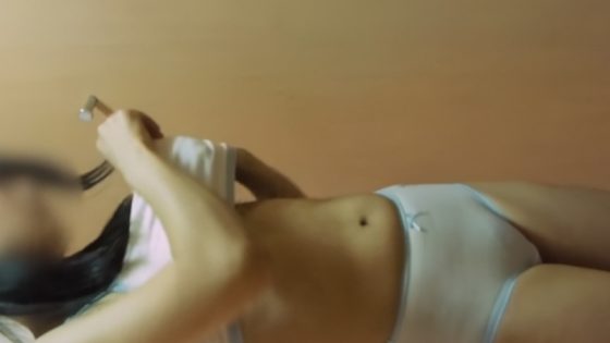 【盗撮動画】学生服点でスク水を試着中の女子生徒の全裸を収録した着替え盗撮動画、流出・・・ | 盗撮動画 | Ansuko.net 