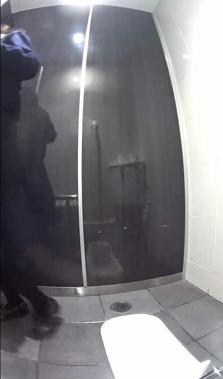 VIPな女子トイレ番外編4お漏らし寸前シュシュッサッでも結局・・・大ハプニング | 盗撮動画 | Ansuko.net