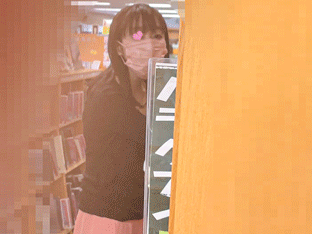 図書館で見つけたケツ食い込み清楚系美人と怪しすぎる同業者【禁断の逆さ撮り】Vol.36 | 盗撮動画 | Ansuko.net