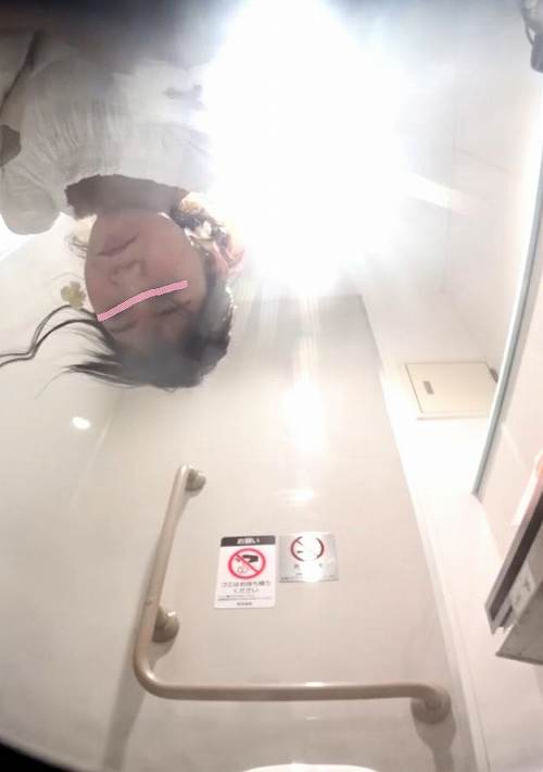 ビッビッビッブビィィィィー２０代女性の下痢便お漏らしう〇こ厳選２０人収録 | 盗撮動画 | Ansuko.net