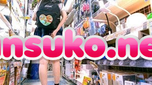 上下ハミケツ！買い物中の激ミニスカート無防備○K極小パンツで買い物中にお尻丸見え！_TPC-028 – エロ漫画の「エロ達」