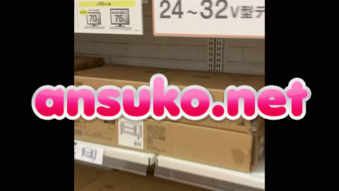 ４K!春ワンピ♪めくりからのブラチラ盗撮