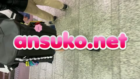 【JKめくり　Ｔパンに遭遇！！】
