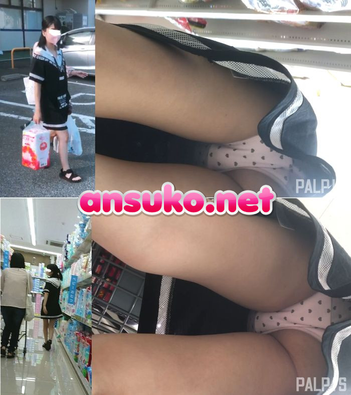 どこかで見たことのある下着の女の子をパシャリ
