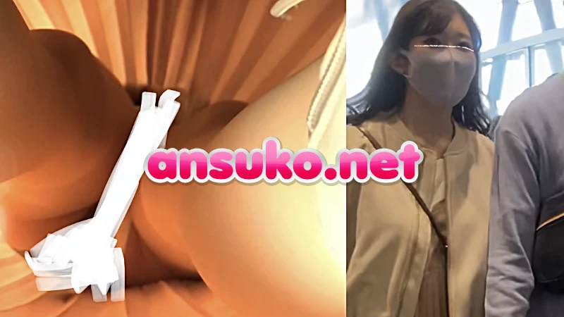 #69 山本理◯アナ似!彼氏連れ美女の”中身”をじっくりエスカ撮り&逆さ撮り風景 [259MB]