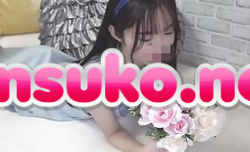 【スタジオ撮影現役アイドル流出】【しゃぶりたいビンビン勃起乳首＆芳しい美少女のおみ足】
