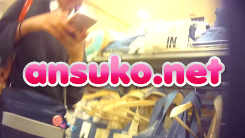 【バレ】制服JKパンチラ逆さ撮り