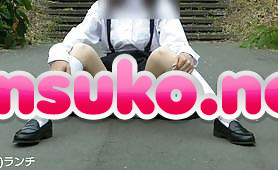 【ﾊﾟﾝﾁﾗ】炉利ぱんつ撮影(夏制服)吊りｽｶｰﾄ)