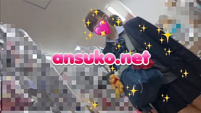 まるでアスリートのような素敵なヒップラインのミニスカ制服女子は霜降りグレーのコットン生P! JK38Sp-4K [702MB]