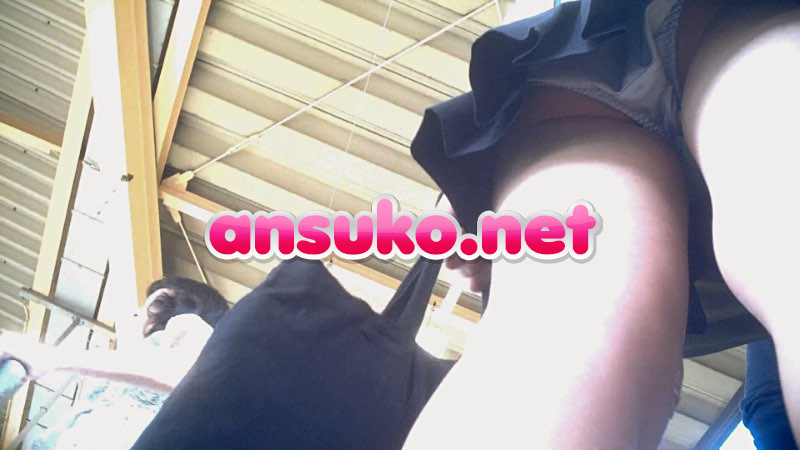 街逆さ撮り＃37 JK風4名 [483MB]
