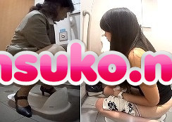 無】★熟女好みの方にはたまらない一品！！和式トイレ盗撮