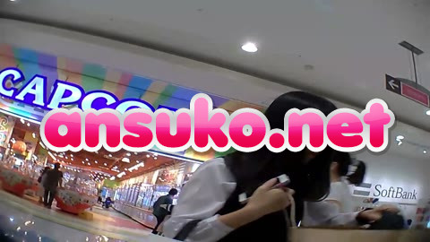 制服JKパンチラ逆さ撮りNo.208