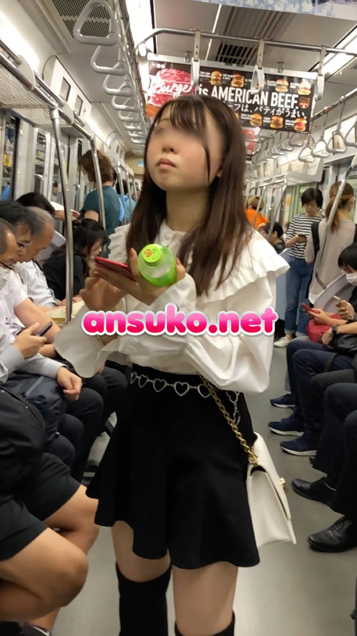 【すぐそこの眺め122_ちっぱいver】可愛らしい私服ＪＫを電車内で観察！