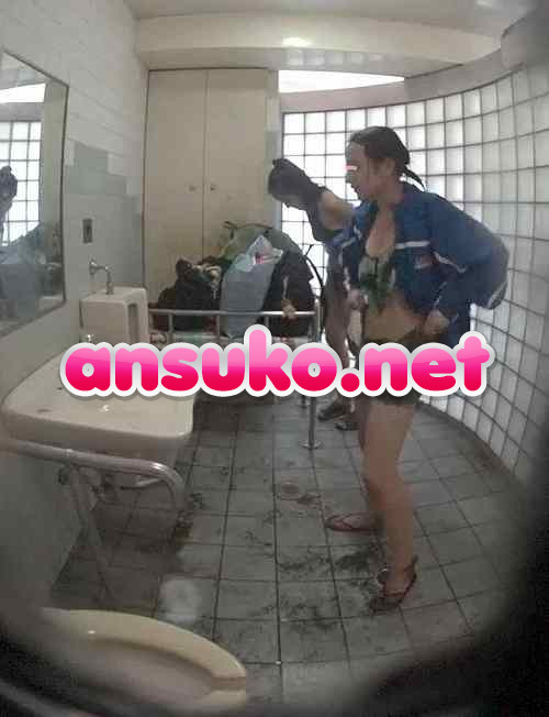海の共同トイレを撮ってきました！２未チェック作品続き