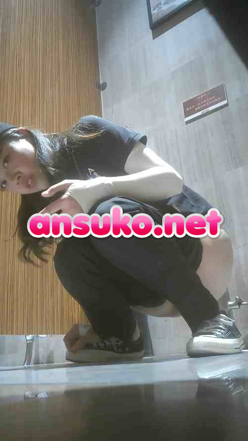 Asian toilet voyeur 1681