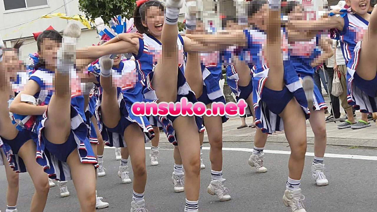 超高画質FHD動画 真夏のお祭りでJ●チアのムレムレアンスコ●は激熱すぎますNO-2 [2GB]
