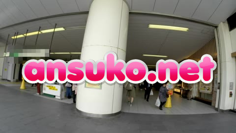 【英雄一般作】胸チラあり！駅歩いて発見！パンティがエロ膨らみ、若妻っぽい色気美人さん！