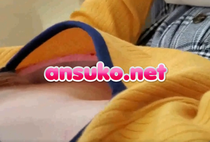 胸チラ盗撮は乳首が見える瞬間が一番興奮するよなｗ